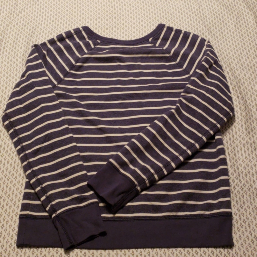 Sweatshirt - Picture 2 of 2